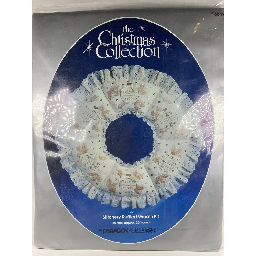 NIP‎ Vtg 1985 Paragon Needlecraft The Christmas Collection 6849 HOLLY Wreath